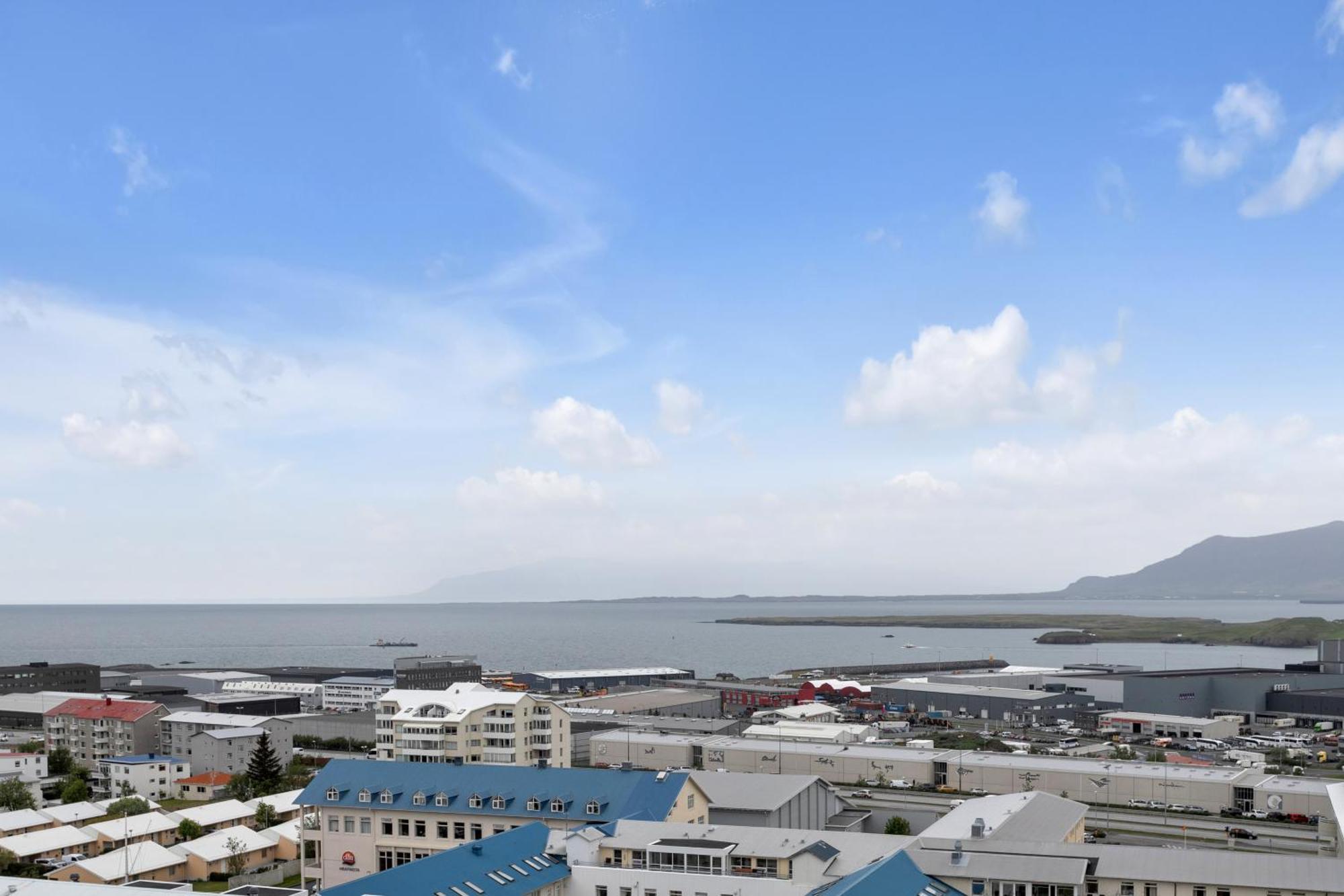 Lovely 1 Bedroom Apartment - Perfect Panorama View 레이캬비크 외부 사진